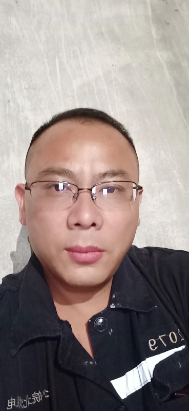 知足常乐的第一张照片--淮北闪婚服务中心